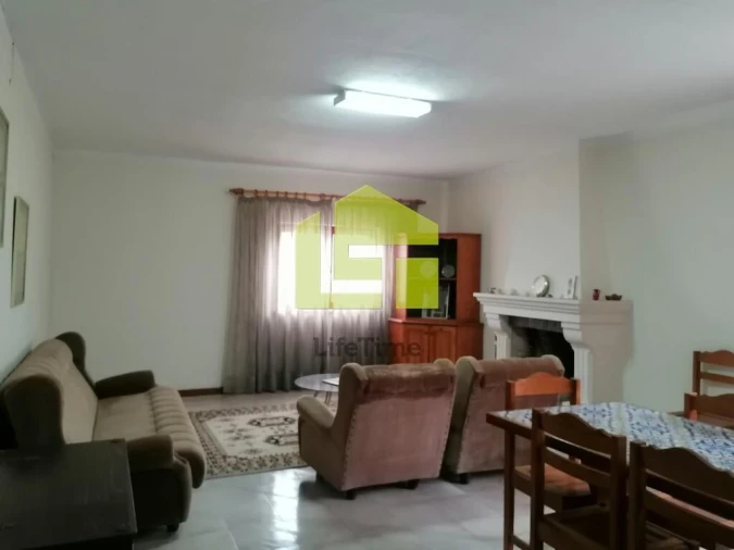 Moradia T3 para Venda em Almalagues Foto 36