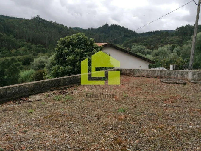 Moradia T3 para Venda em Almalagues Foto 62