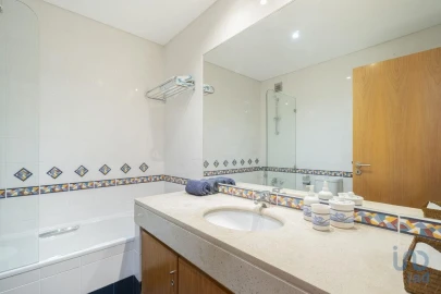 Apartamento T2 para Venda em Albufeira e Olhos de Água