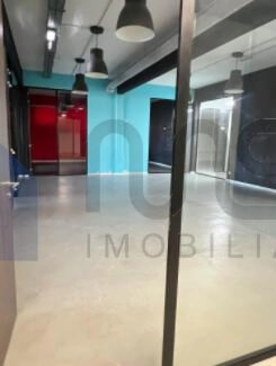 Armazém para Arrendamento em Paranhos Foto 3