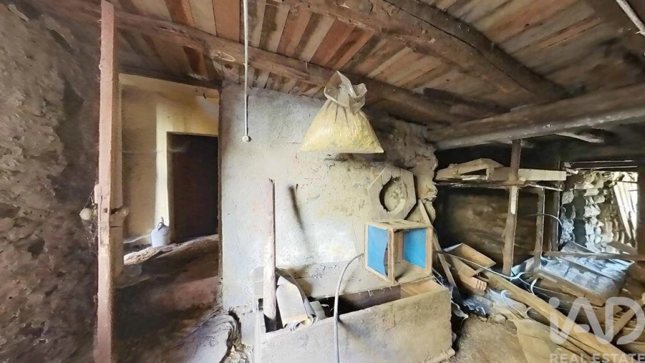 Moradia T3 para Venda em Carvalhal Foto 23