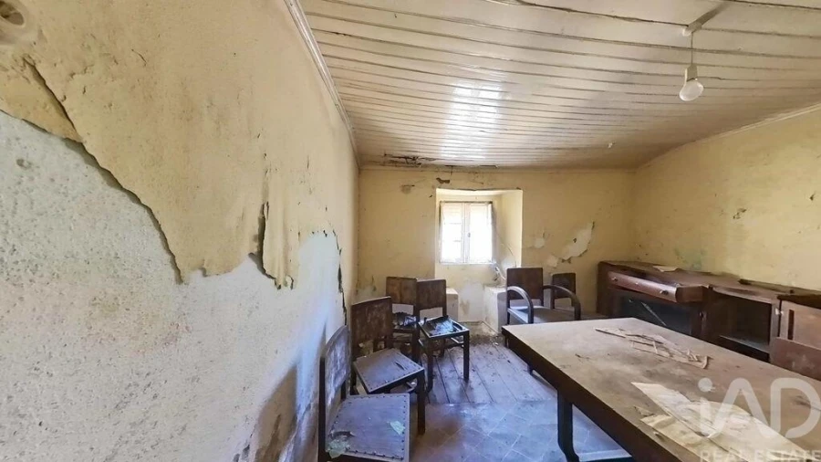 Moradia T3 para Venda em Carvalhal Foto 6