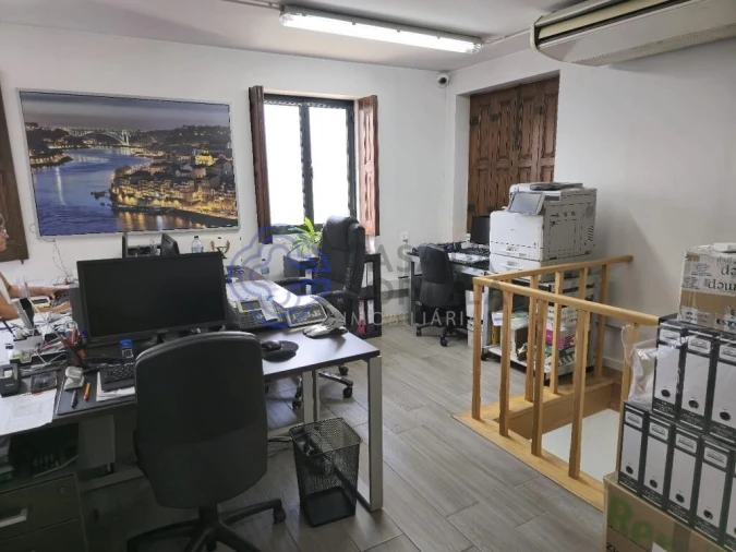 Prédio para Venda em Campanhã Foto 33