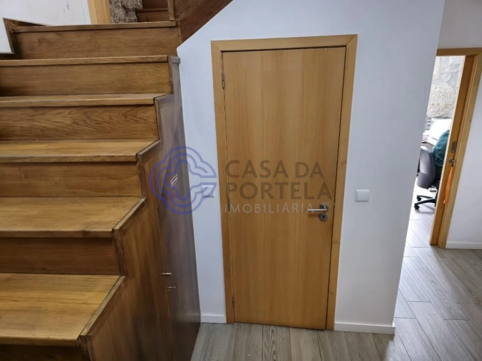 Prédio para Venda em Campanhã Foto 24