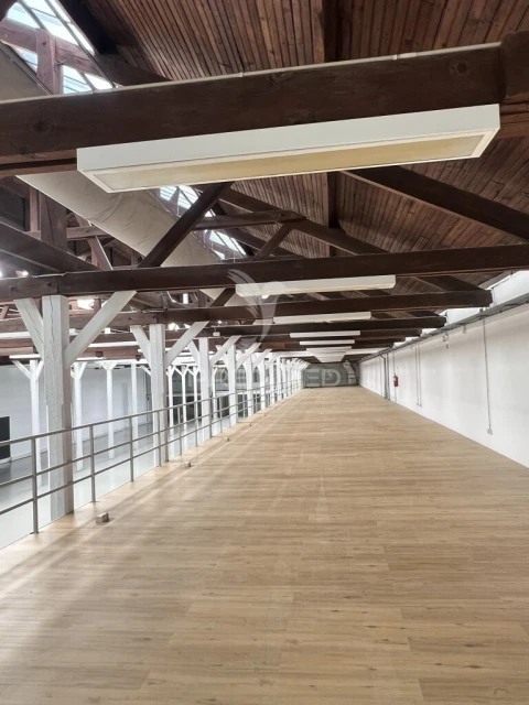 Armazém para Arrendamento em Paranhos