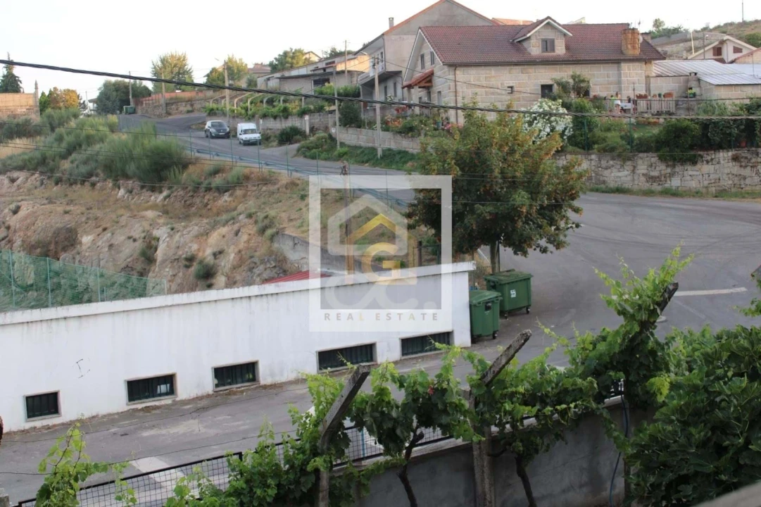 Moradia T3 para Venda em Vilar de Perdizes e Meixide Foto 42