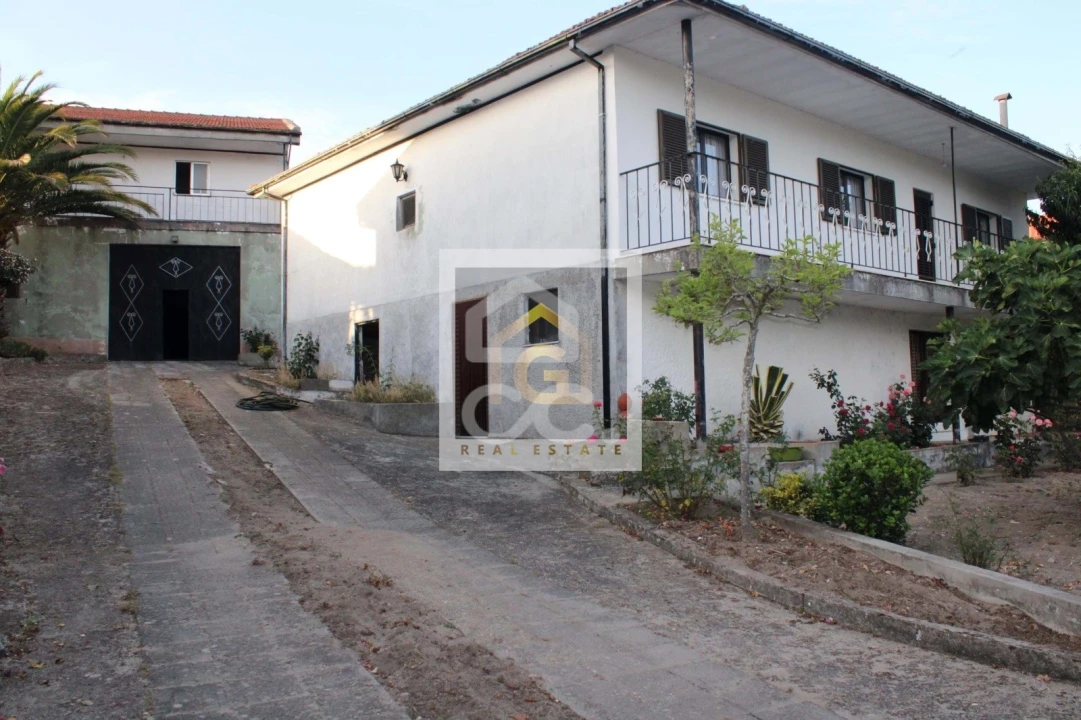 Moradia T3 para Venda em Vilar de Perdizes e Meixide Foto 3