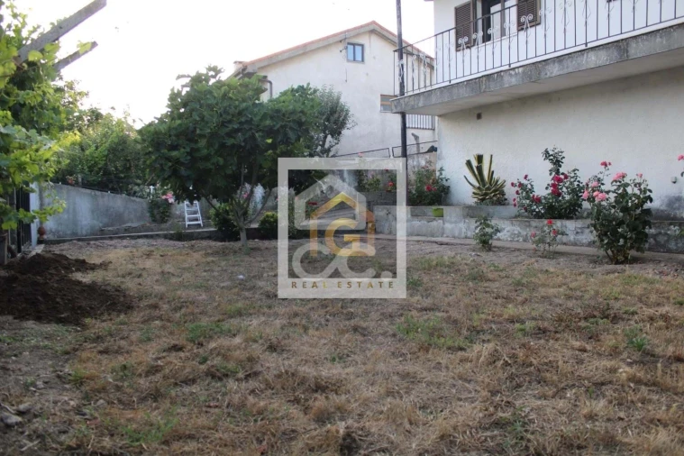 Moradia T3 para Venda em Vilar de Perdizes e Meixide Foto 14