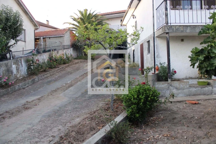 Moradia T3 para Venda em Vilar de Perdizes e Meixide Foto 9