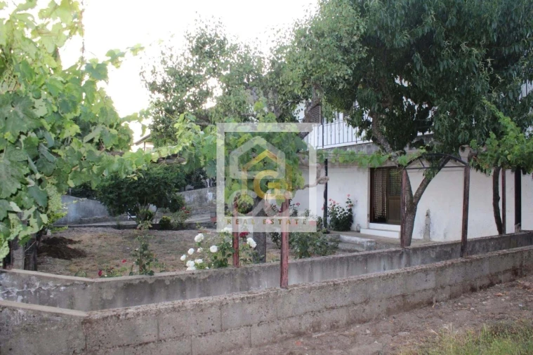 Moradia T3 para Venda em Vilar de Perdizes e Meixide Foto 18