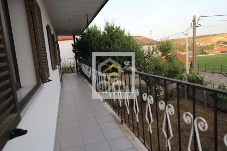 Moradia T3 para Venda em Vilar de Perdizes e Meixide Foto 50