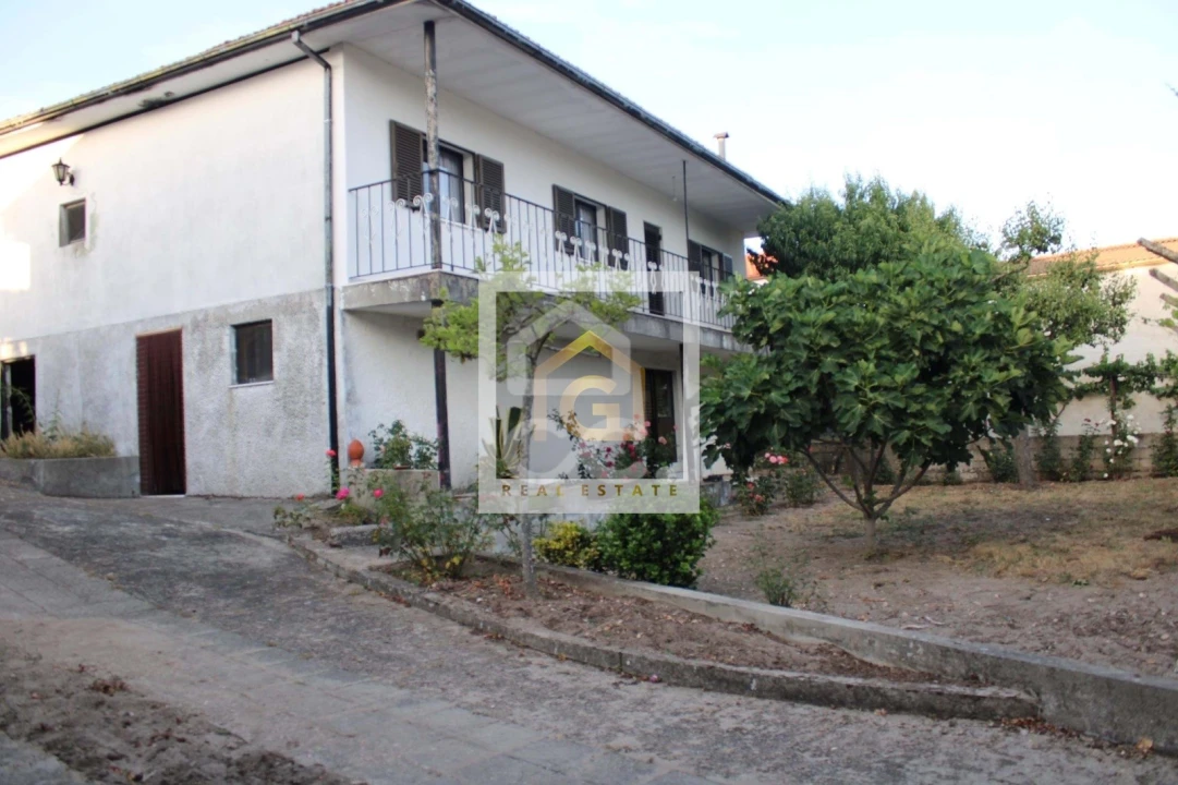 Moradia T3 para Venda em Vilar de Perdizes e Meixide Foto 2