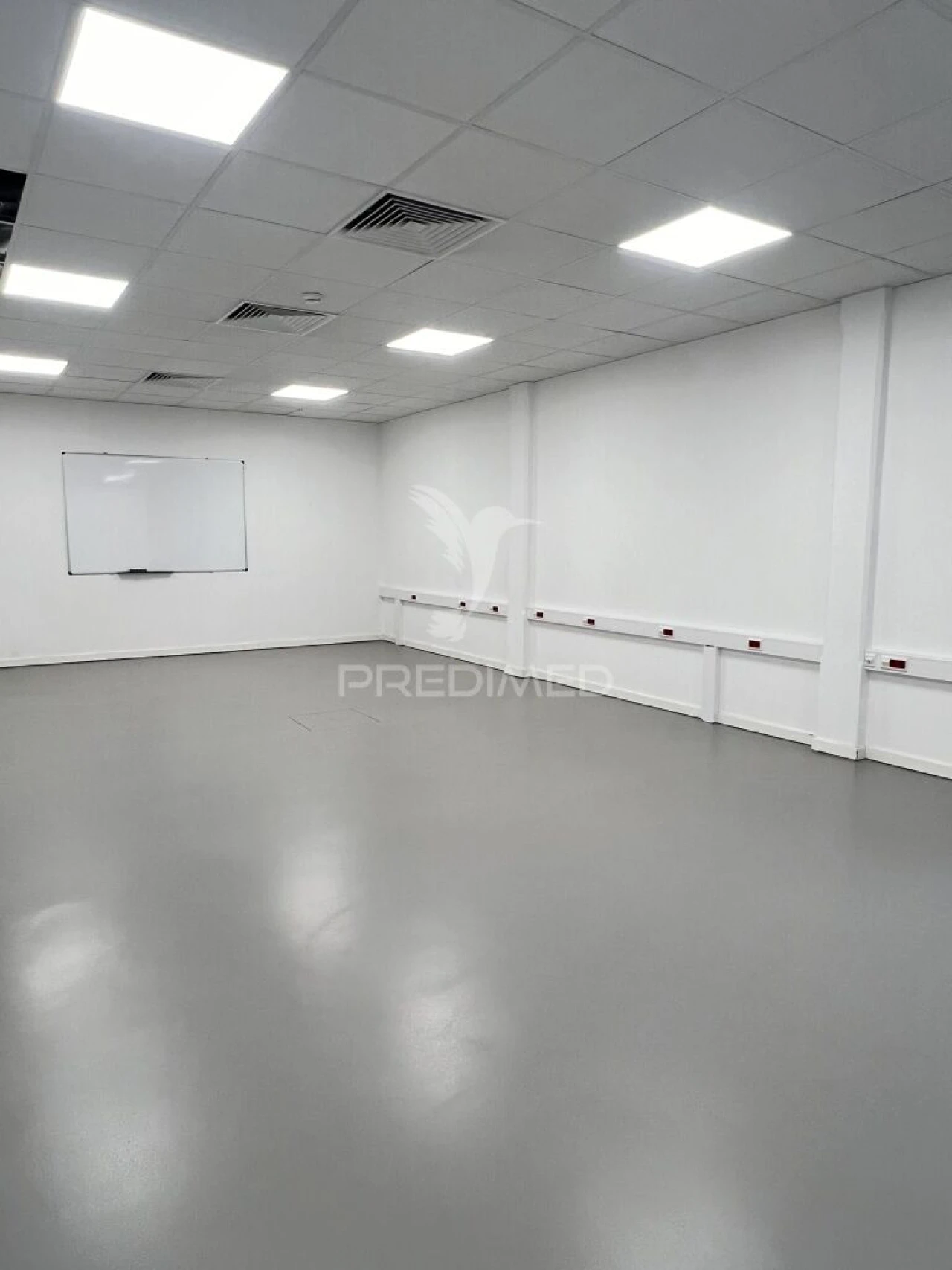 Armazém para Arrendamento em Paranhos Foto 2