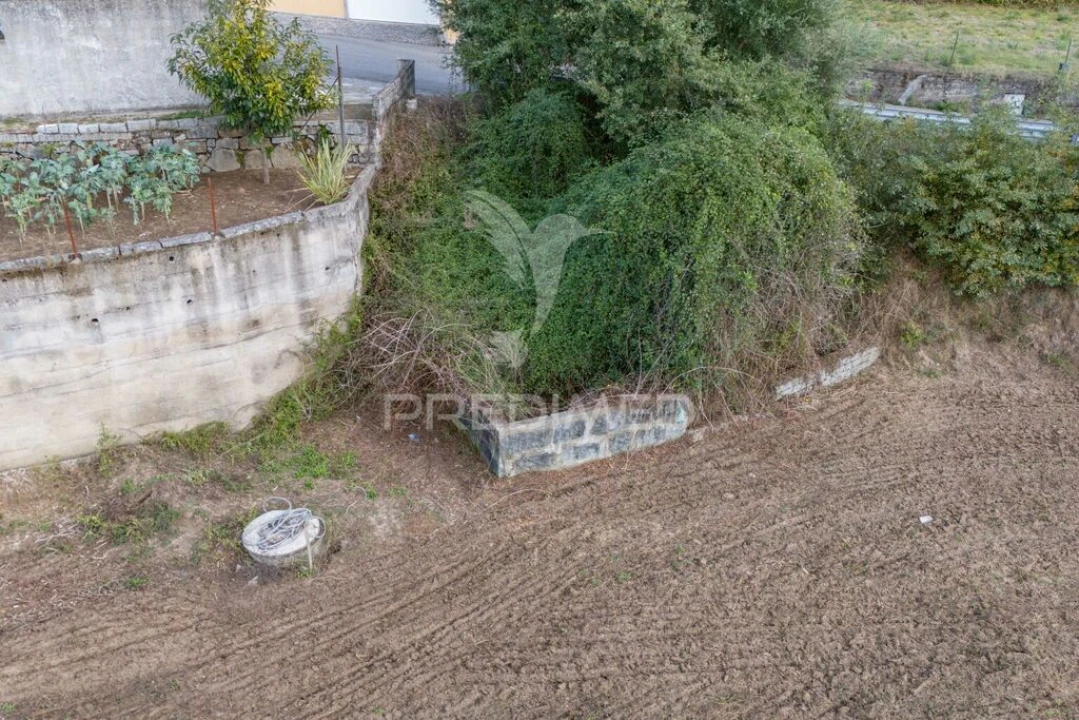 Moradia T3 para Venda em Airão Santa Maria, Airão São João e Vermil Foto 13