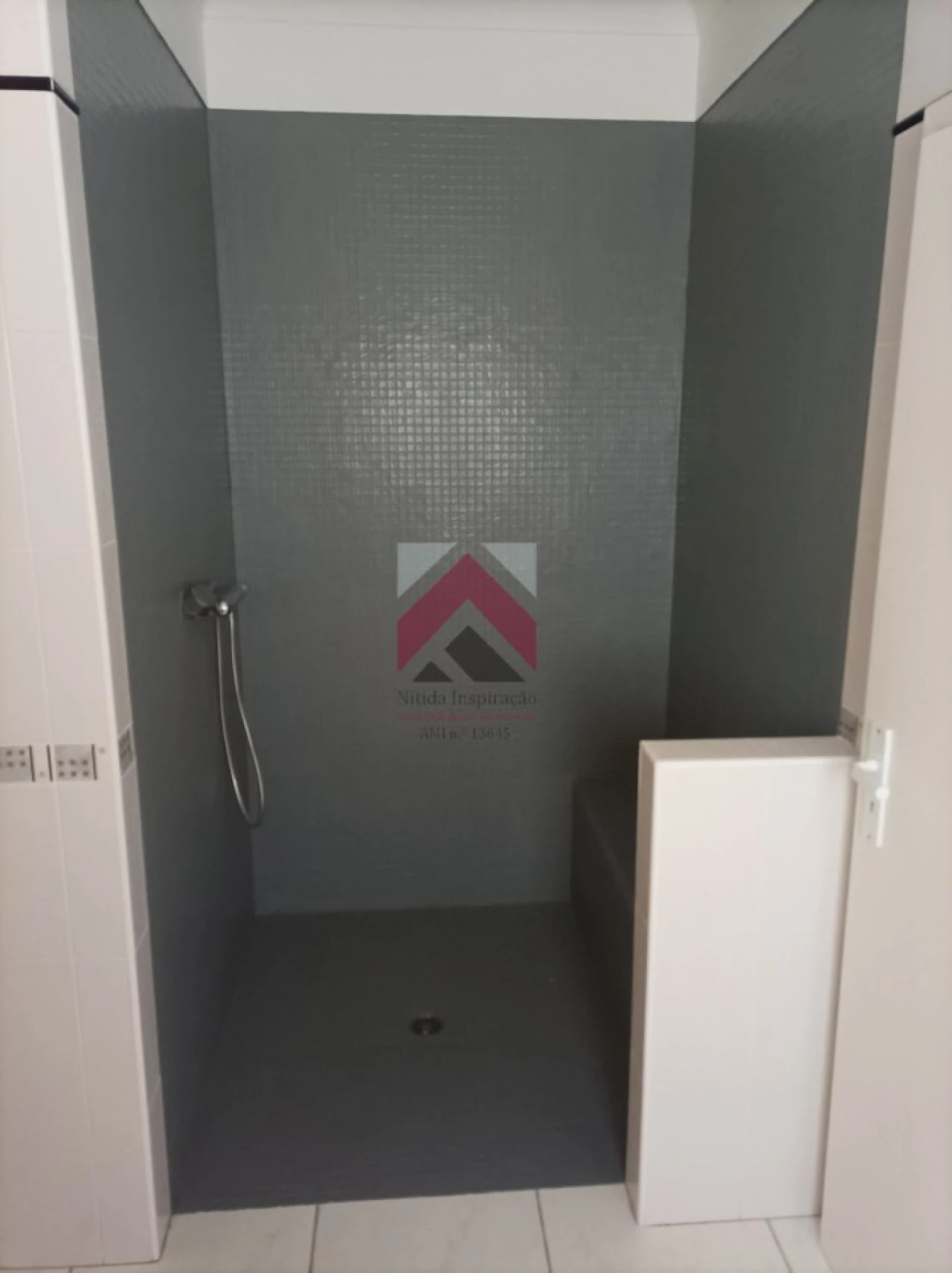 Moradia T3 para Venda em Odiaxere Foto 5