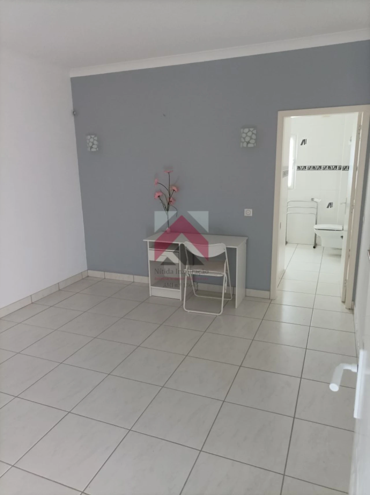 Moradia T3 para Venda em Odiaxere Foto 13