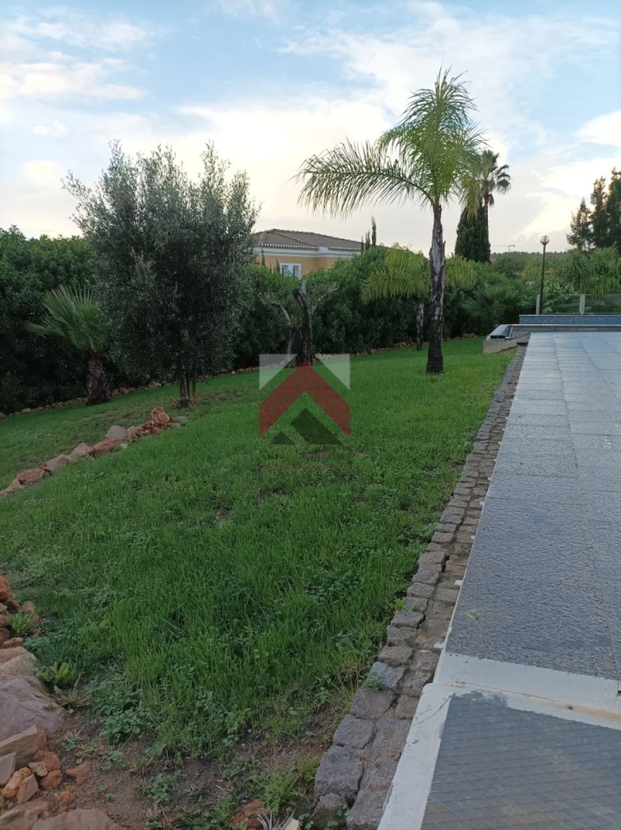 Moradia T3 para Venda em Odiaxere Foto 16