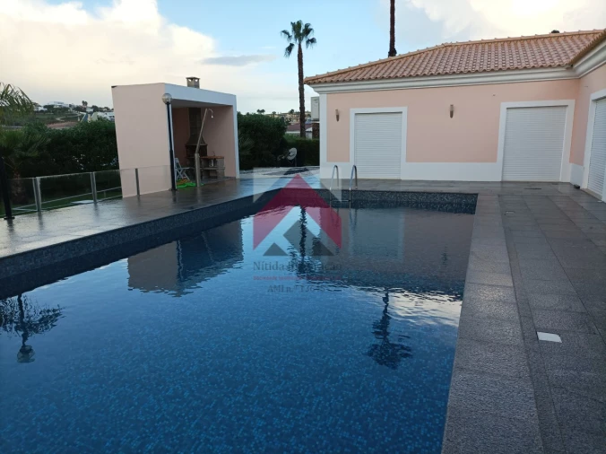 Moradia T3 para Venda em Odiaxere Foto 17