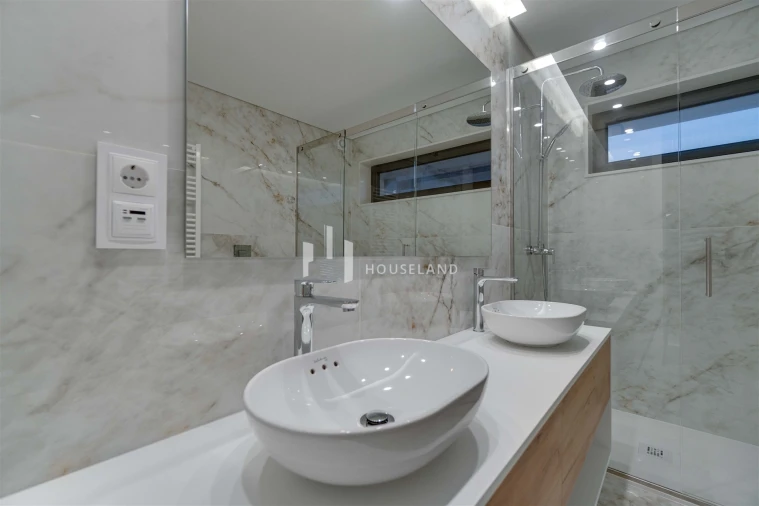 Apartamento T3 para Venda em Espinho Foto 21