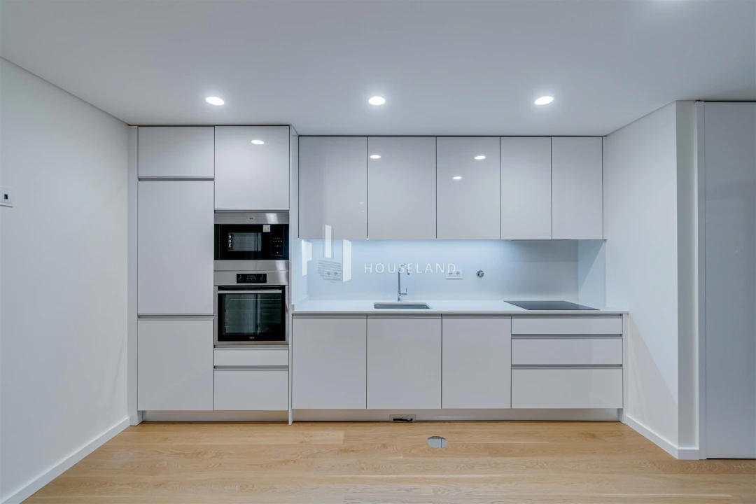 Apartamento T3 para Venda em Espinho Foto 13