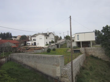 Moradia T3 para Venda em Almalagues