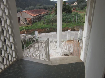 Moradia T3 para Venda em Almalagues