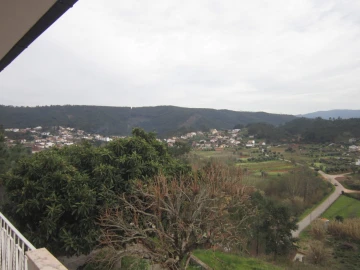 Moradia T3 para Venda em Almalagues