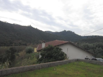 Moradia T3 para Venda em Almalagues