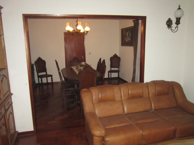 Moradia T3 para Venda em Almalagues Foto 26