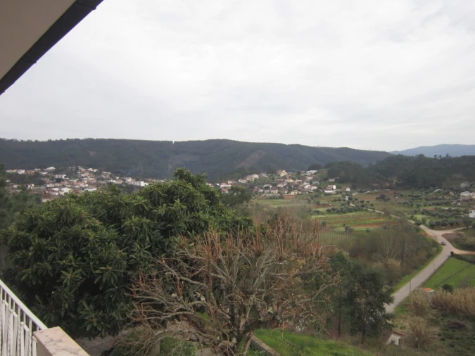 Moradia T3 para Venda em Almalagues Foto 39