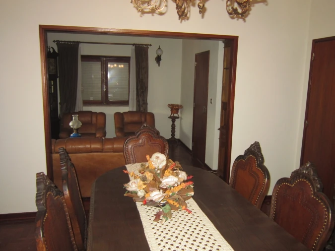 Moradia T3 para Venda em Almalagues Foto 25