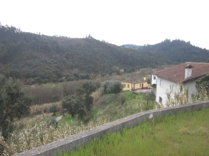 Moradia T3 para Venda em Almalagues Foto 37