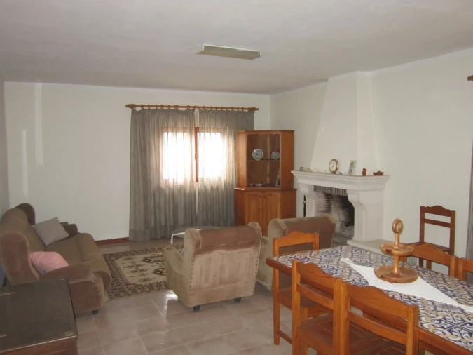 Moradia T3 para Venda em Almalagues Foto 36