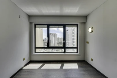 Apartamento T4 para Venda em Lordelo do Ouro e Massarelos