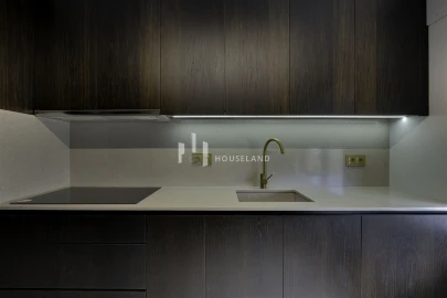 Apartamento T4 para Venda em Lordelo do Ouro e Massarelos