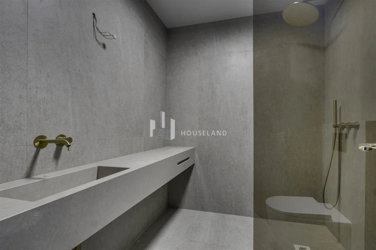 Apartamento T4 para Venda em Lordelo do Ouro e Massarelos Foto 14