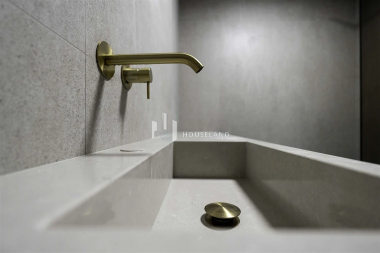 Apartamento T4 para Venda em Lordelo do Ouro e Massarelos Foto 36
