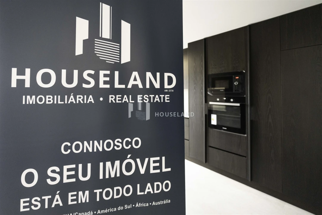 Apartamento T4 para Venda em Lordelo do Ouro e Massarelos Foto 38
