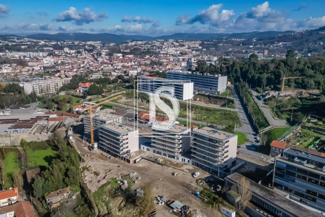 Terreno para Venda em Urgezes Foto 3