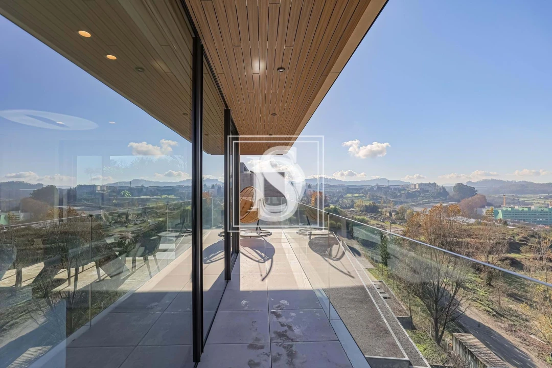 Terreno para Venda em Urgezes Foto 29