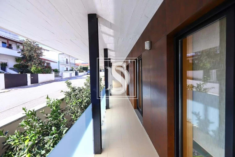 Apartamento T3 para Venda em Abade de Neiva Foto 27