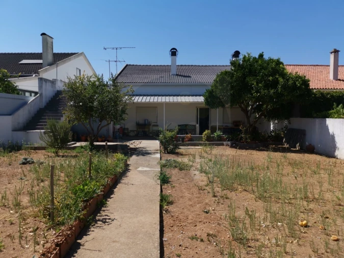 Moradia T3 para Venda em São Miguel do Rio Torto e Rossio Ao Sul do Tejo Foto 18