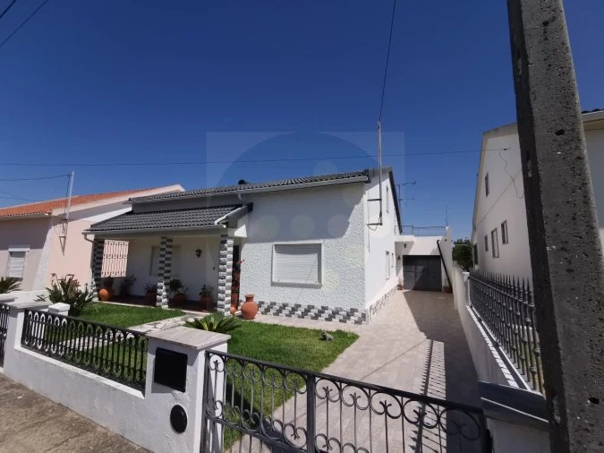 Moradia T3 para Venda em São Miguel do Rio Torto e Rossio Ao Sul do Tejo Foto 20