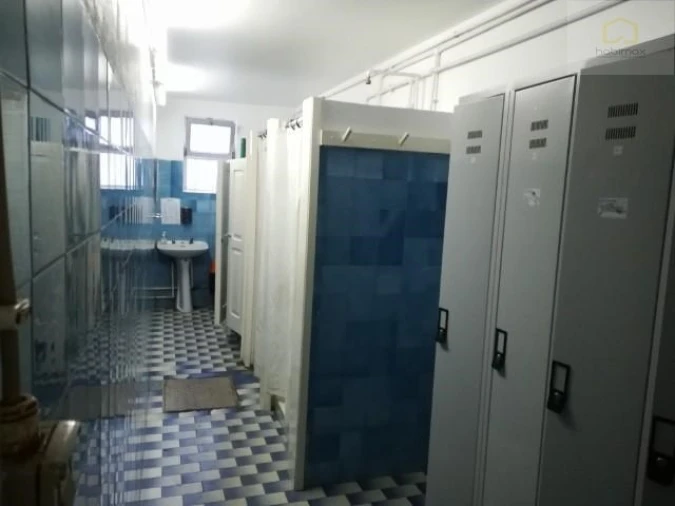 Armazém para Venda em Praia da Vitoria (Santa Cruz) Foto 14