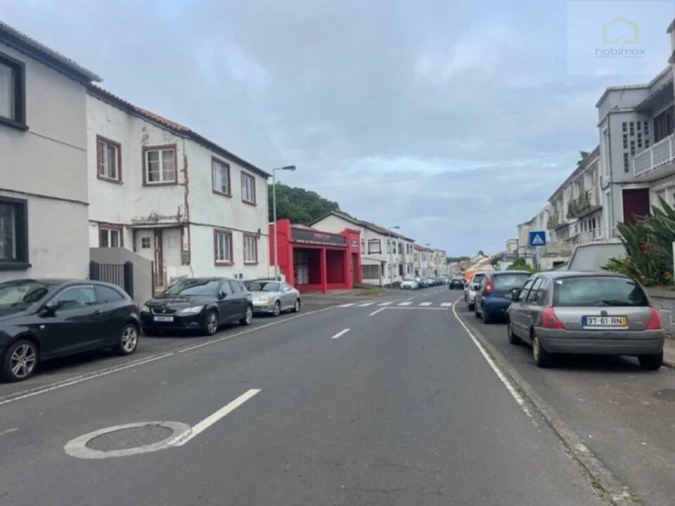 Armazém para Venda em Praia da Vitoria (Santa Cruz) Foto 21