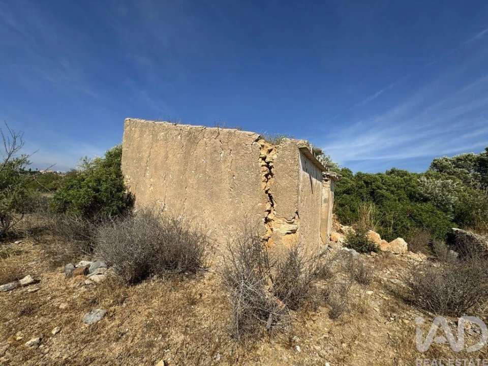 Terreno para Venda em Santa Barbara de Nexe Foto 14