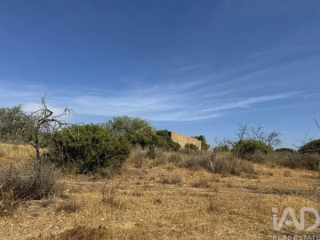 Terreno para Venda em Santa Barbara de Nexe