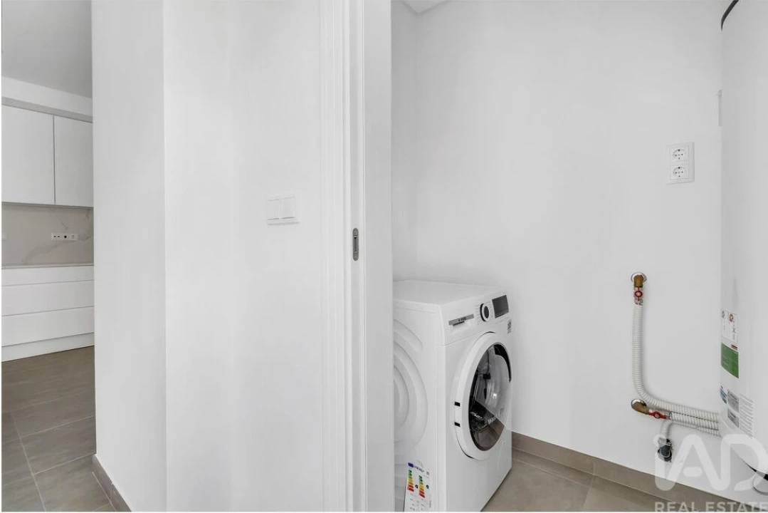 Apartamento T3 para Venda em Arroios Foto 16