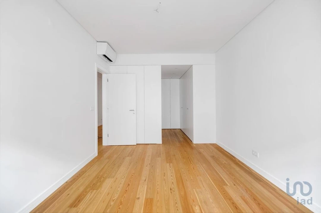 Apartamento T3 para Venda em Arroios Foto 6