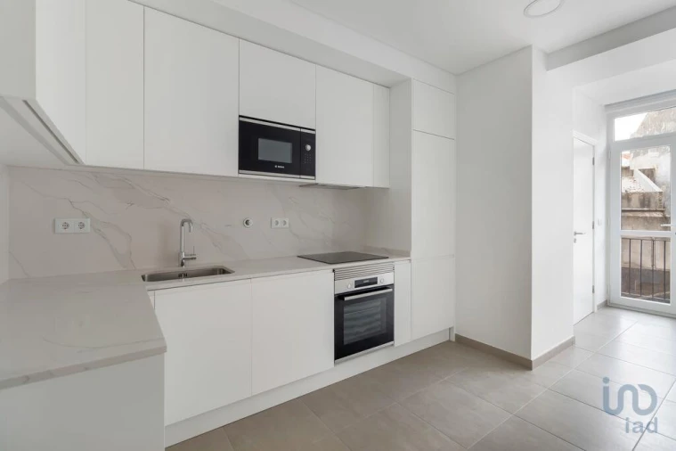 Apartamento T3 para Venda em Arroios Foto 11